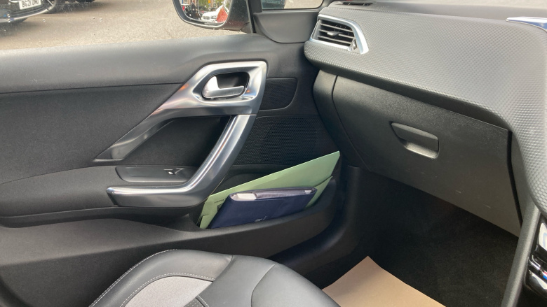 Peugeot 2008 1.2 PureTech Allure 5dr Petrol Estate